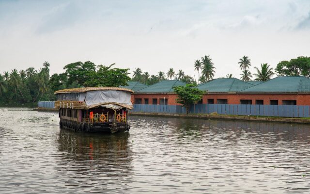 OYO 16838 Big B Houseboat 10 BHK