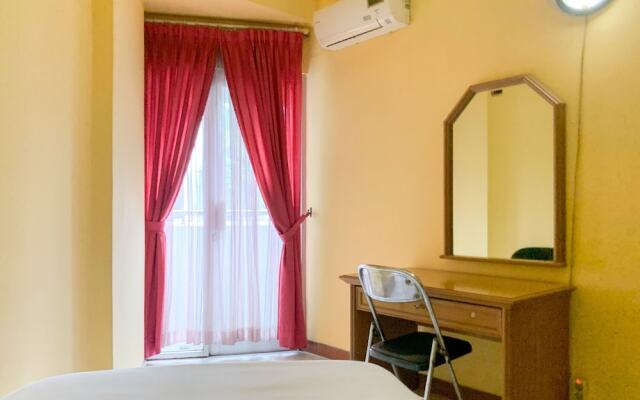 Spacious And Comfy 3Br At Kondominium Juanda Apartment