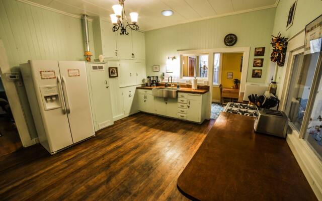 House in the Pines Hostel