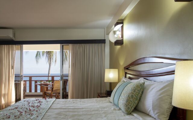 Tango Mar Beachfront Boutique Hotel & Villas