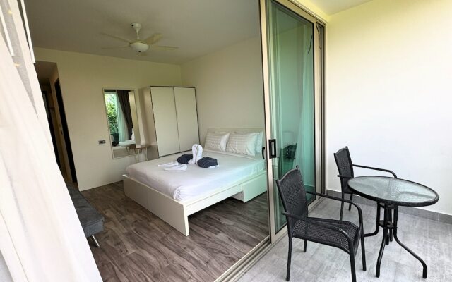 Convenient studio at Oceana by Lofty