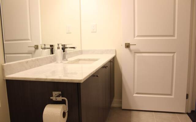 Executive Skyline Suites