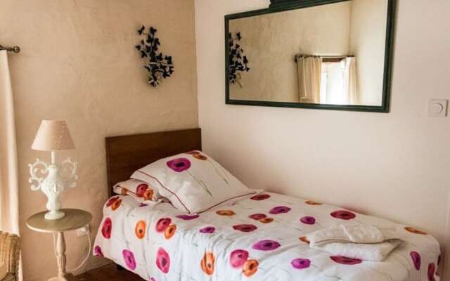 Salamandre Cottage