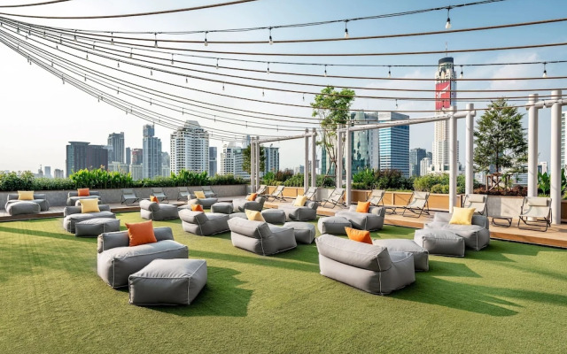 Moxy Bangkok Ratchaprasong