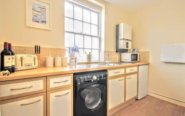 The Skye Seaview Apartment