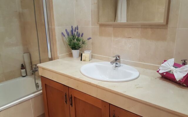 Marbella Beach Center 2 bedroom Faro