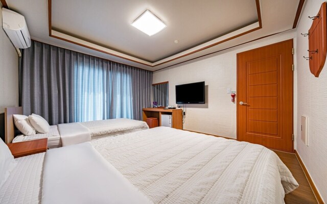 Gangneung Gyeongpodae Interpark