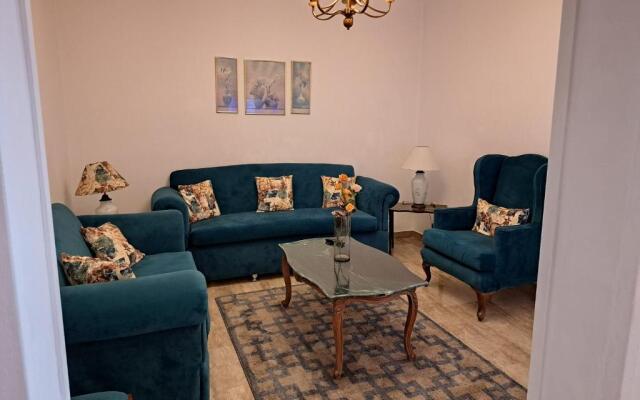 Three bedrooms apartment Nile view maadi