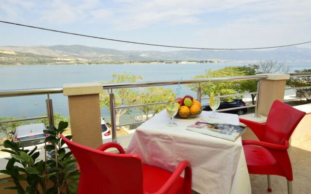 Apartment Vinka Ammoudi 37769