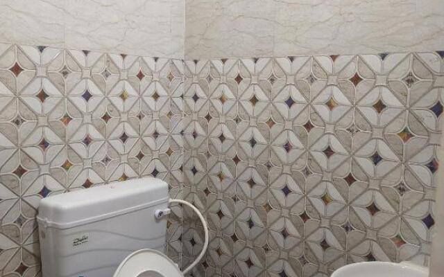 OYO 87137 Diamond Guest House