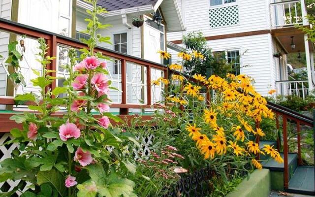 Cee and Valley Pension