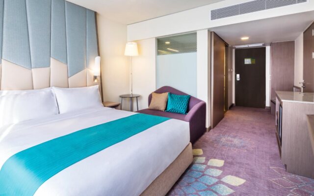 Holiday Inn Express Bangkok Sukhumvit 11, an IHG Hotel