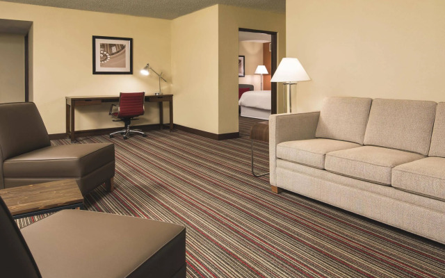 Four Points by Sheraton Bentonville