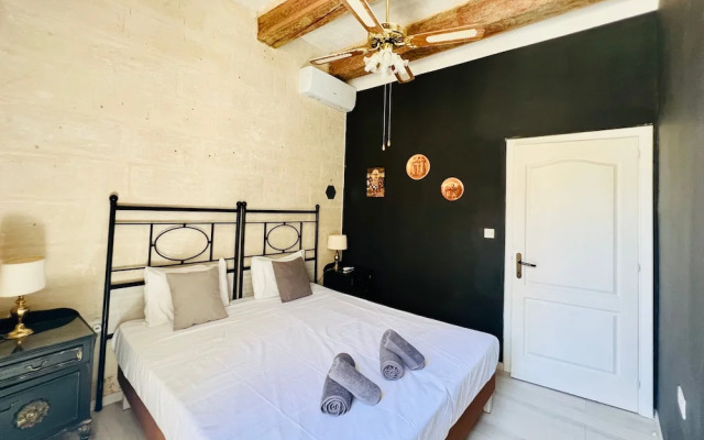 Central LOFT-Grand Master Palace