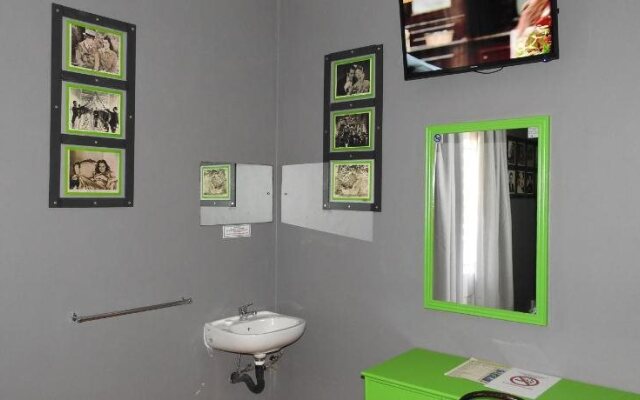 Phoenix Hotel - Adults Only
