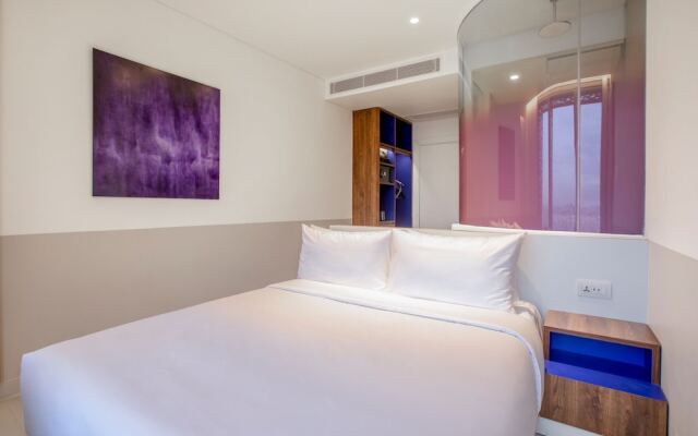 Wink Hotel Tuy Hoa Beach - 24hrs stay & Rooftop Pool Bar