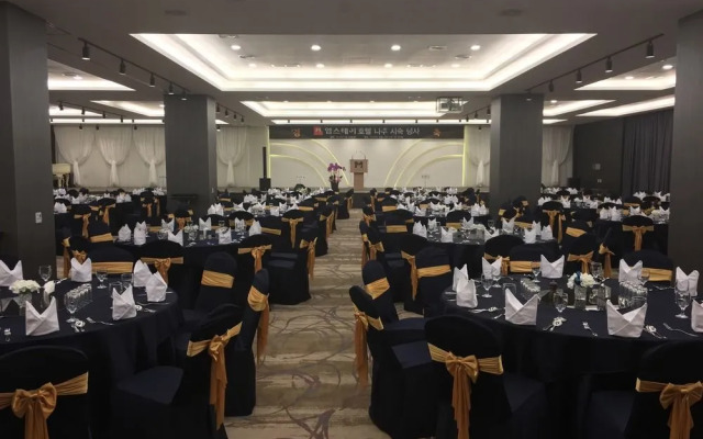 M Stay Hotel Naju