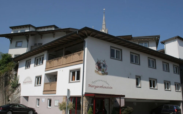 Spacious Apartment in Kaprun With a Private Sauna