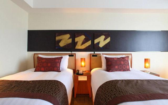 International Resort Hotel Yurakujo