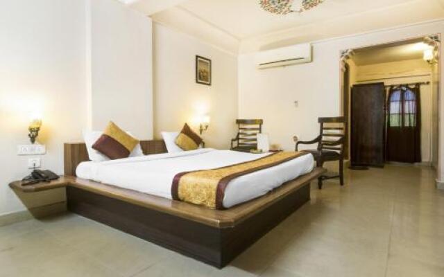 1 BR Guest house in C Scheme, Jaipur, by GuestHouser (20DA)