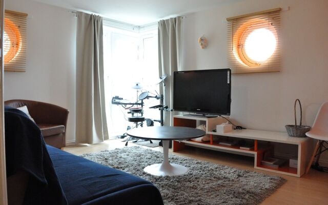 Lovely Spacious 1 Bedroom Flat in East London