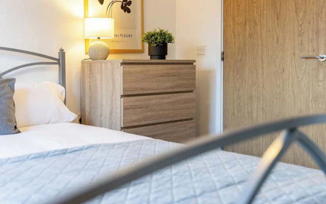 Quaint 1 Bedroom 1st Floor Flat
