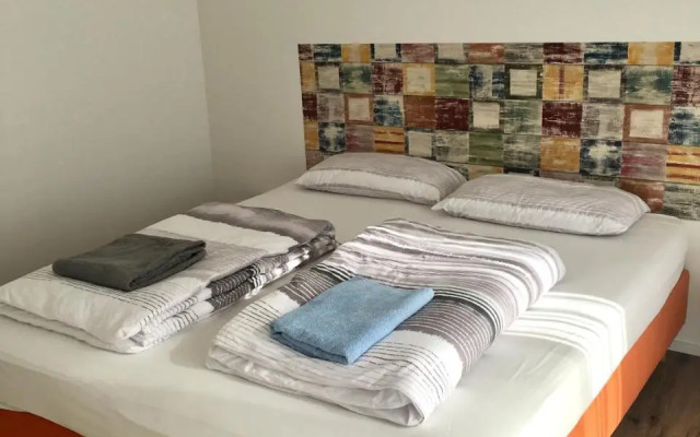 Moderne Wohnung mit Bergsicht