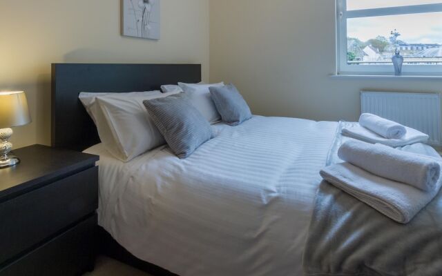 2-bedroom Apartment Riverside Wharf