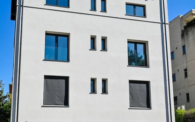 Lugano Suite Modern Concept 4