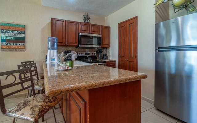 Sandy Feet Retreat Haven Oceanfront Condo