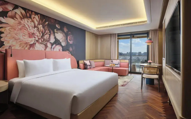 Oriental Bund Hotel