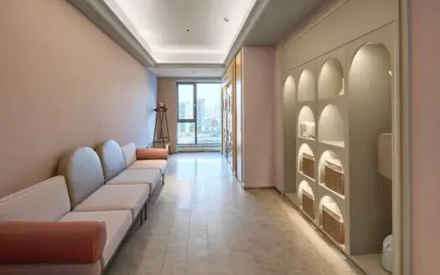 Mercure Yiwu International Trade City