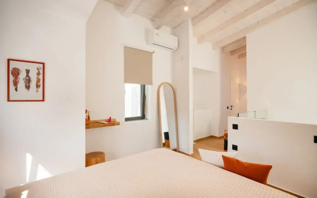 Olive Grove Panorama Suite Exi