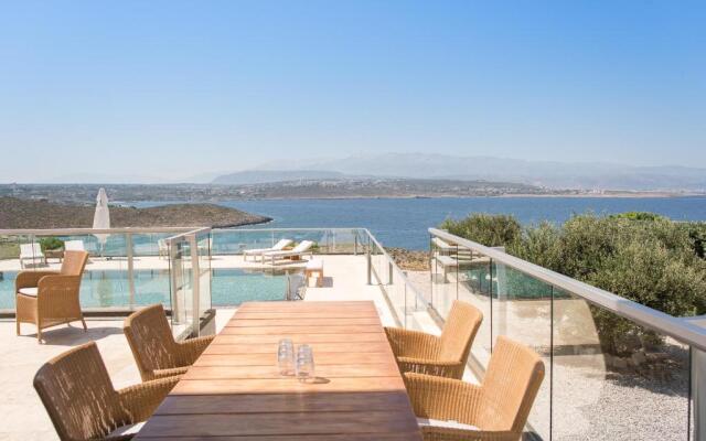 Seacrete villas