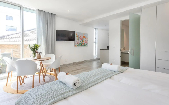17 Marine, 2 Bedroom Family Apartment 102