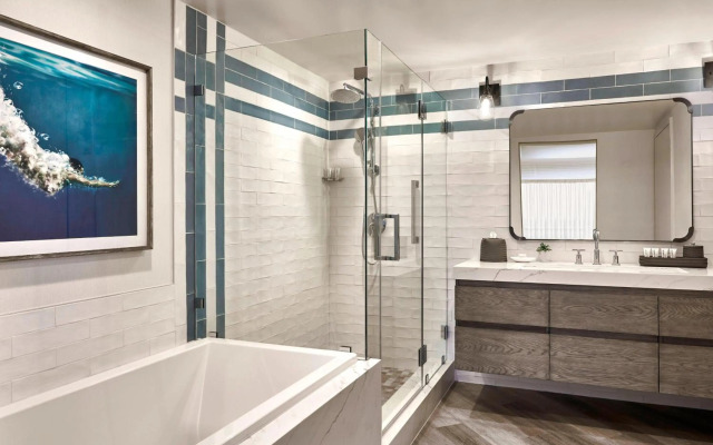 Westdrift Manhattan Beach, Autograph Collection by Marriott