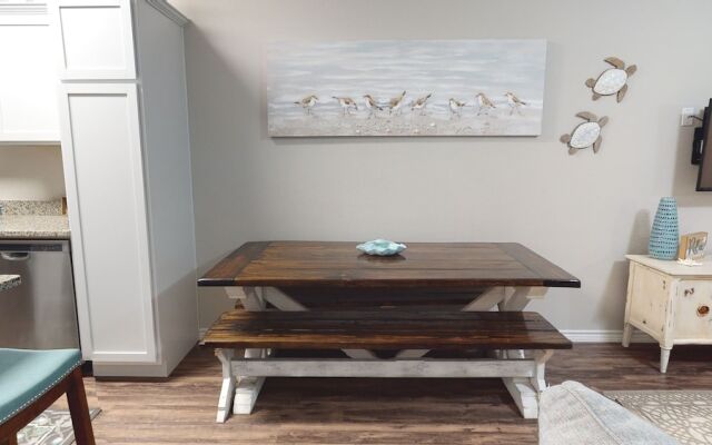 The Chic 3 Bedroom Townhouse