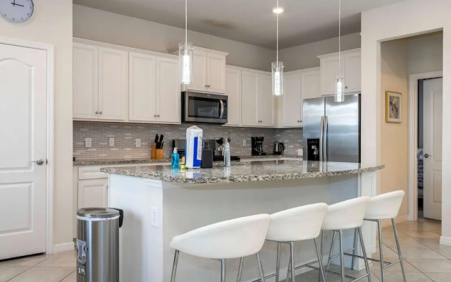 7392 Luxury Family Home 5BD Near Disney