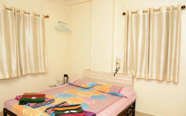 Hotel Sai Snehal