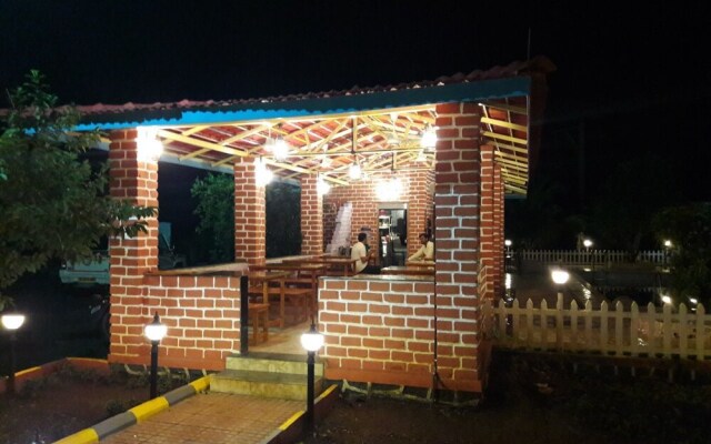 Aanandi Farm and Resort