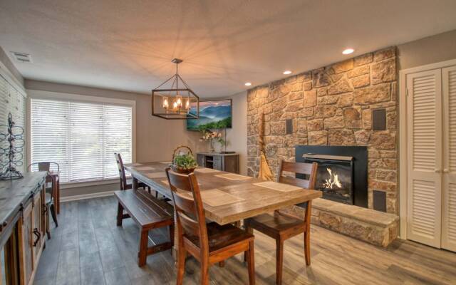 Gatlinburg - Barbara's Song #4125