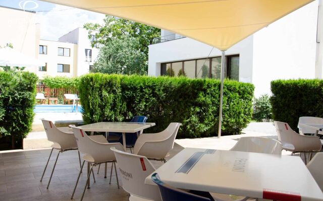 Perla Hotel