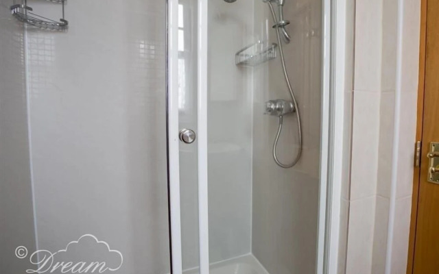 Beach View Apartment 3