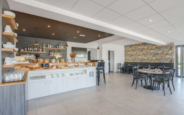 Brit Hotel Reims la Neuvillette