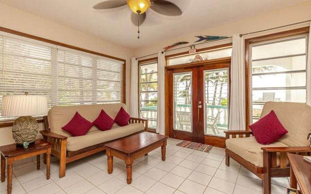 Coral Bay Villas