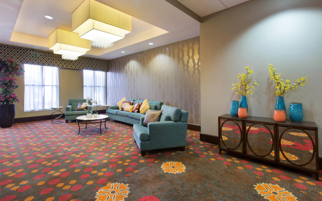 Ramada Plaza by Wyndham Orlando Resort & Suites Intl Drive