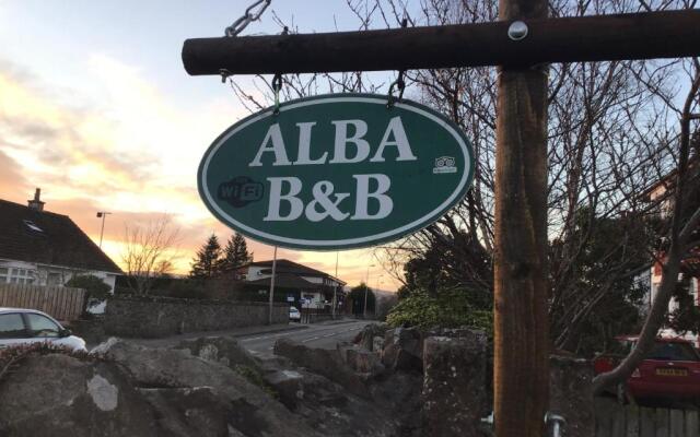 Alba Bed  Breakfast