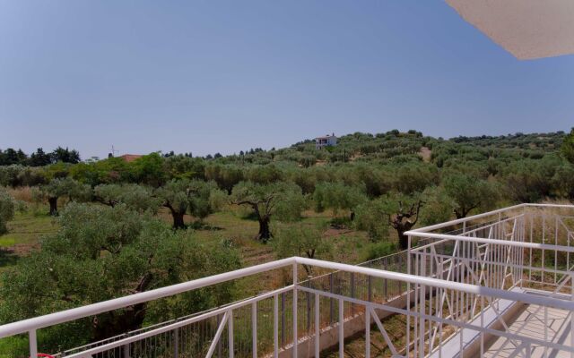 Villa Elina By Golden Residence
