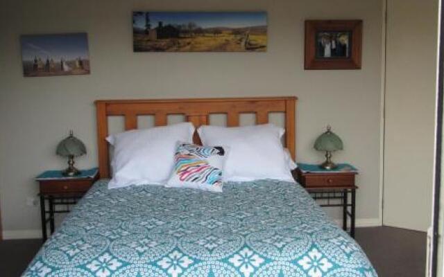 Oma Ell's B&B
