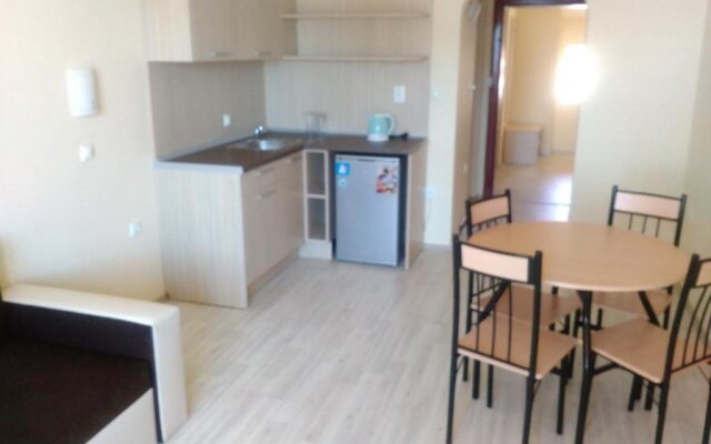 Lucky Family Hotel Ravda